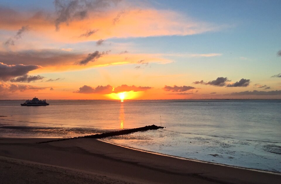 Sun mirroring morgenstimmung
