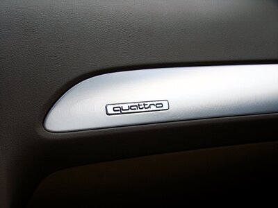 Quattro black matt silver