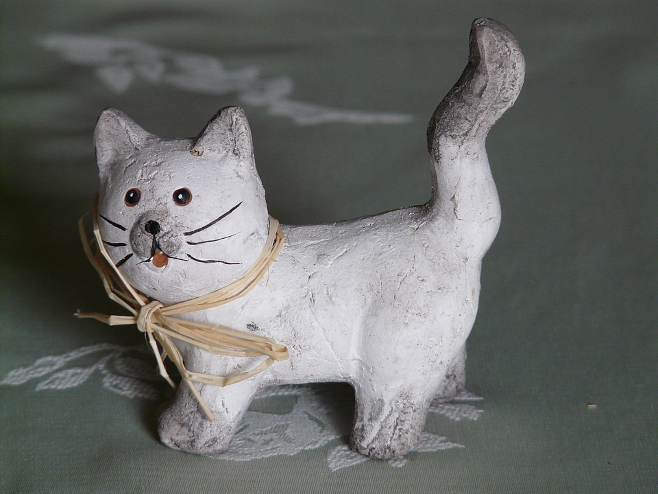 White decoration chalk figure
