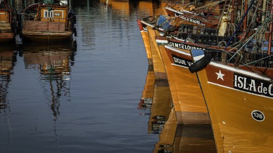 Boat water calm photo