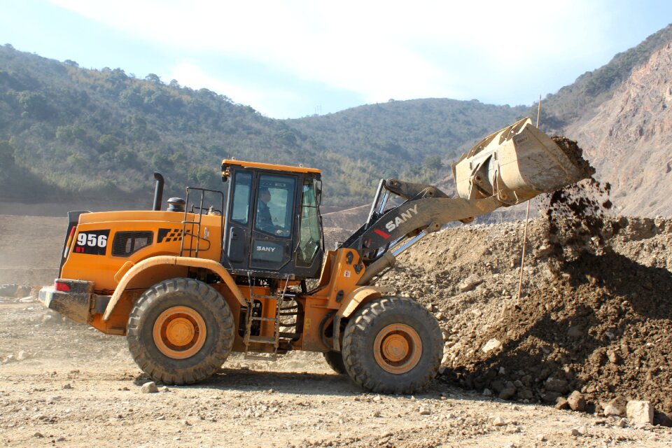King of the mine loading sany
