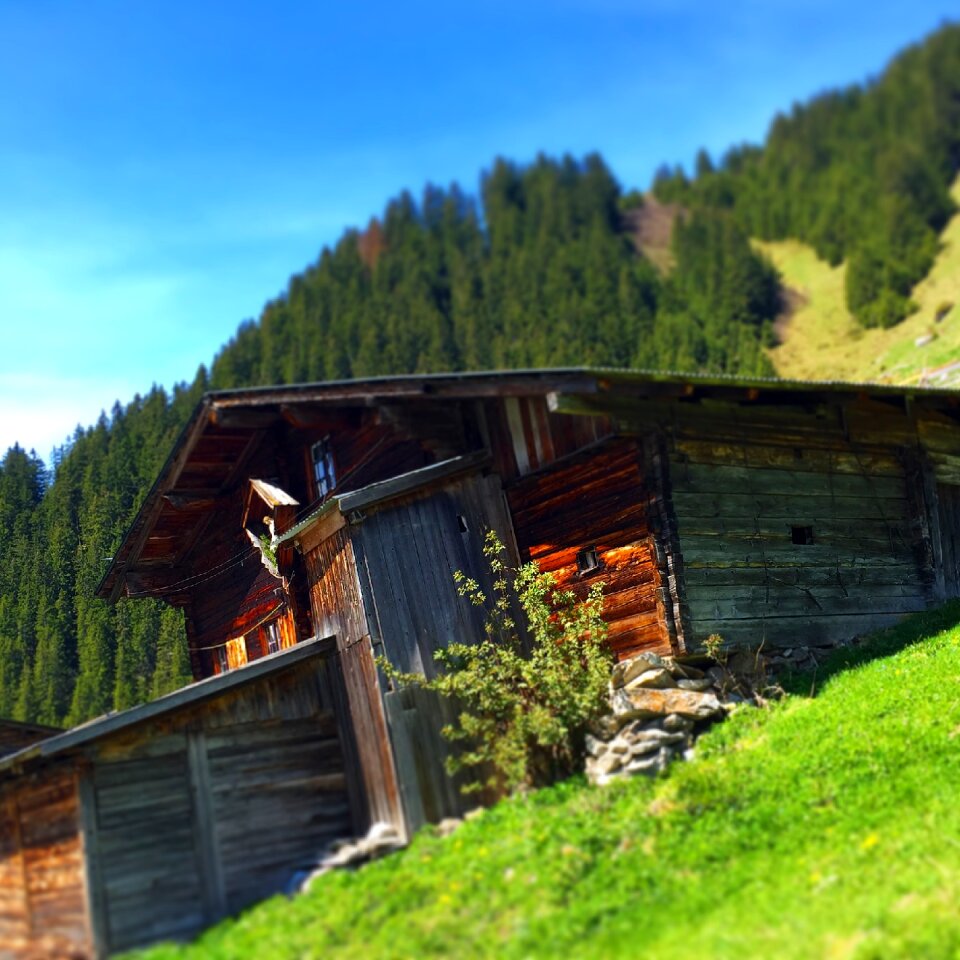 Mountain hut hut log cabin
