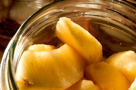 Apples eat eating