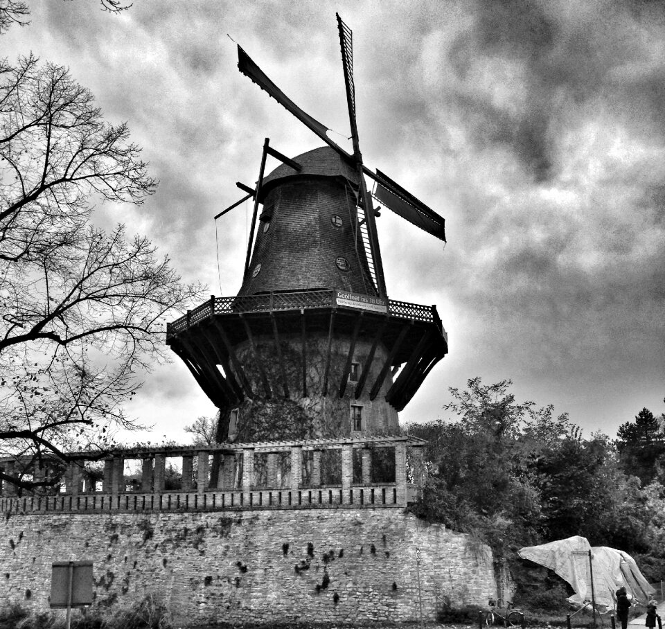 Potsdam clouds wall
