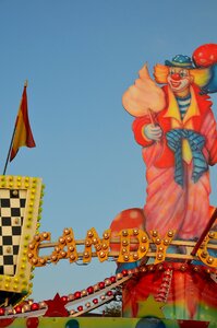 Clown fair year market