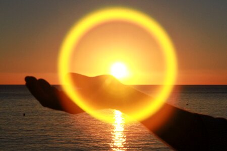 Sun hand delivery