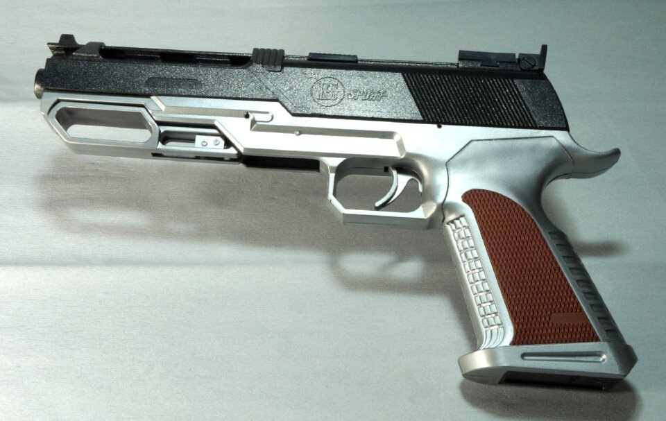 Plastic weapon firearm