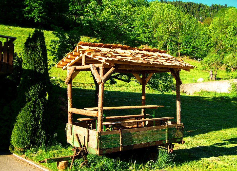 Trailer picnic table garden furniture
