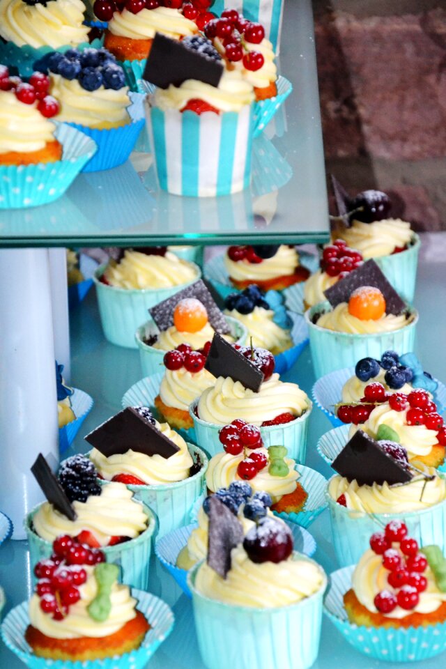 Cupcake pastry fruit
