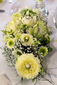 Table decoration floral arrangement flowers photo