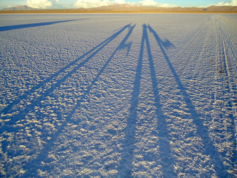 Salar uyuni happy couples