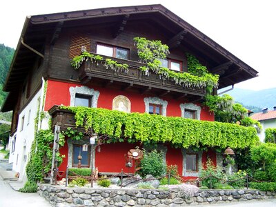 Alpine old house doelsach austria