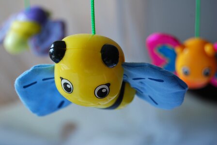 Children's beds bee pescod