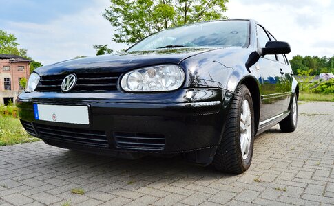 Volkswagen black front photo