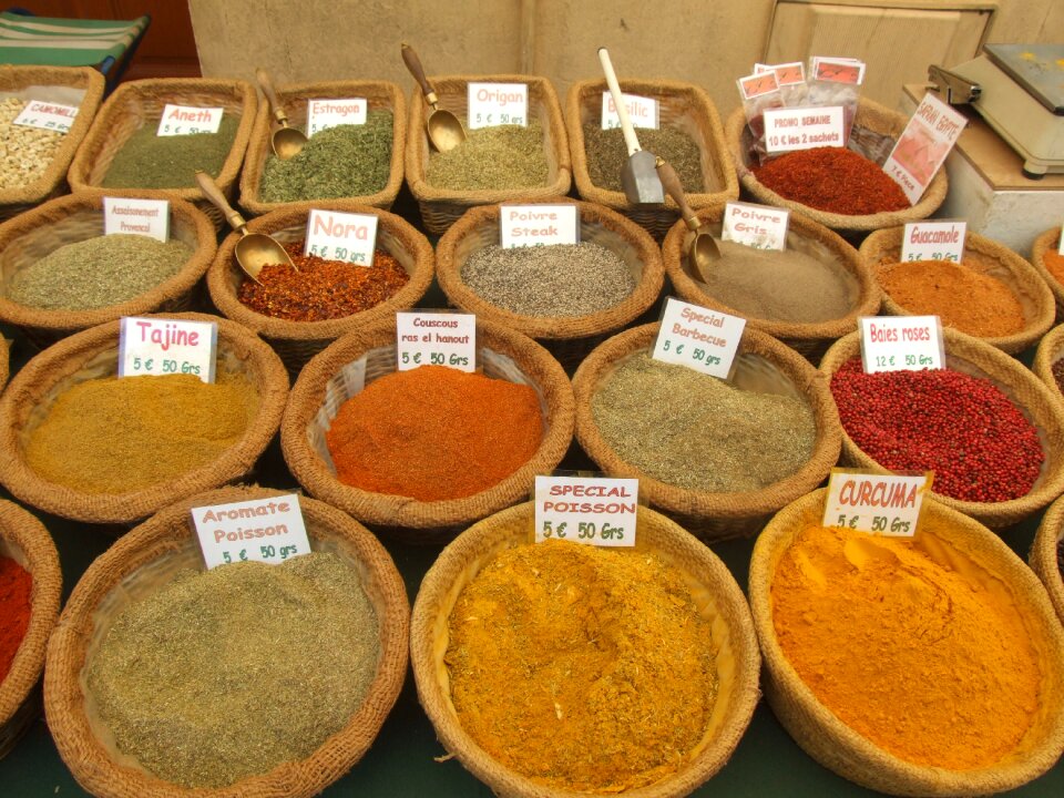 Market provence spices