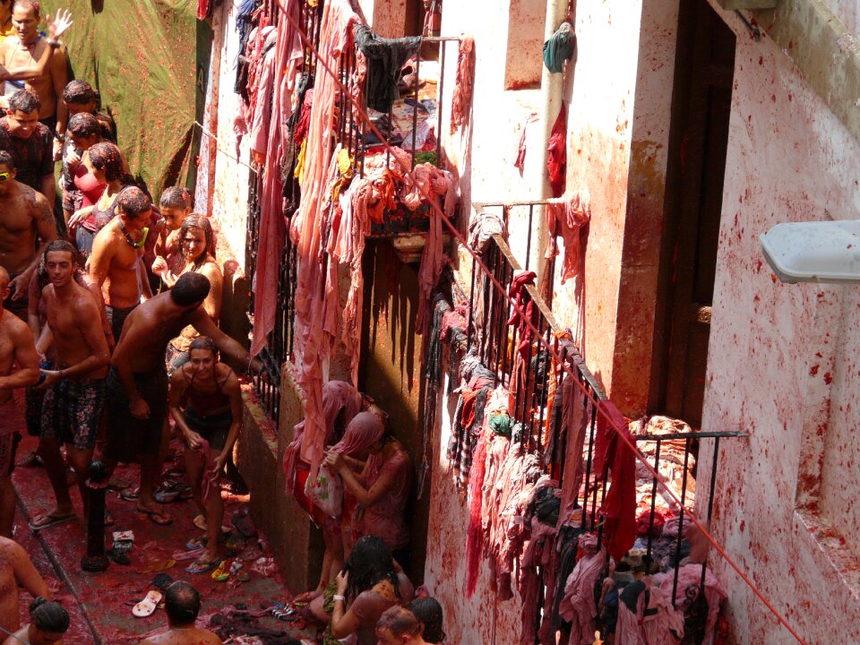 Tomatina buñol valencia