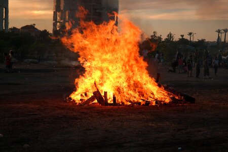 Hot inferno bonfire photo