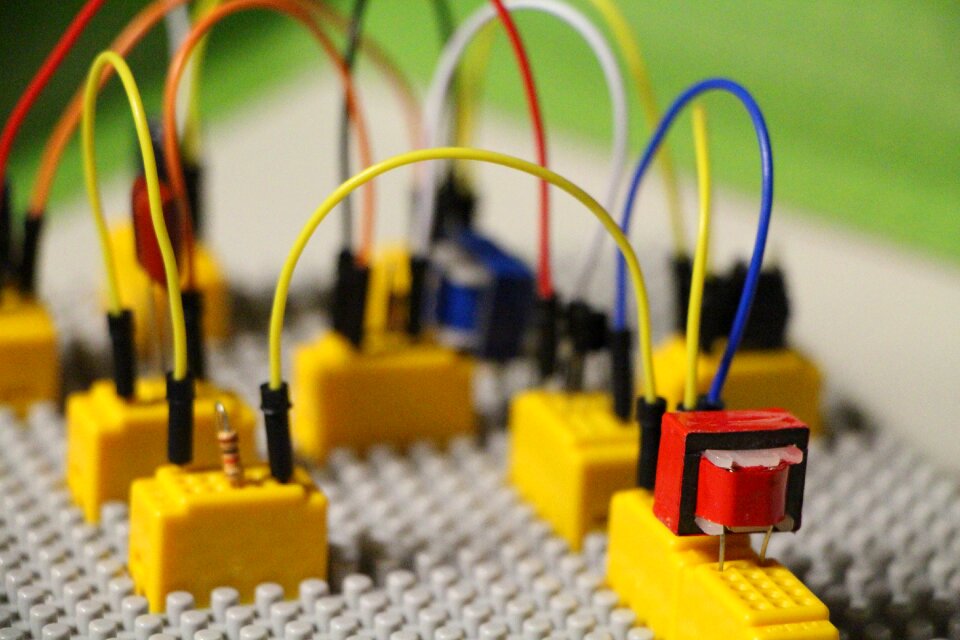 Electronic components education electron