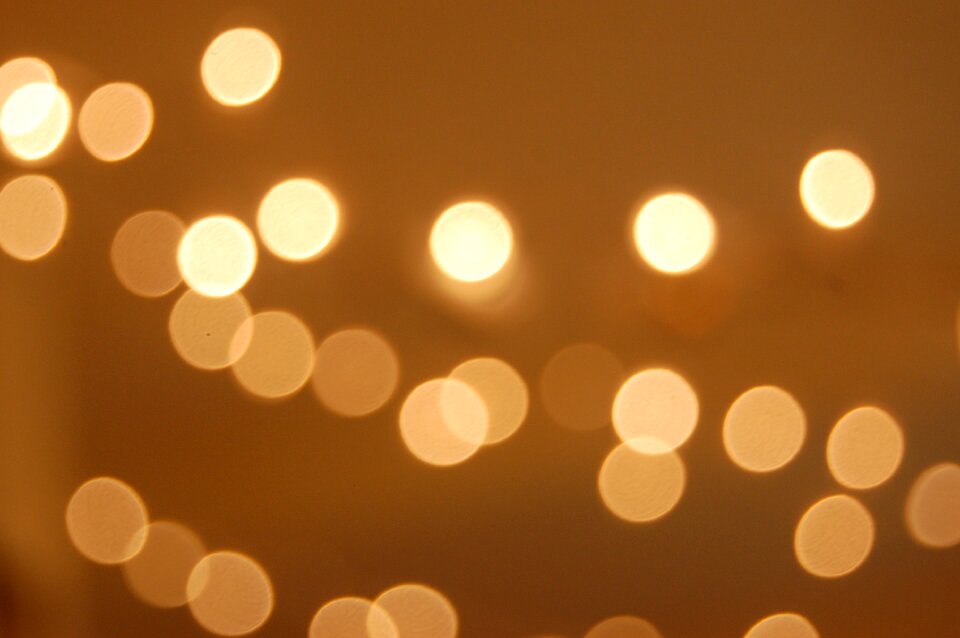 Glow pattern brown circle