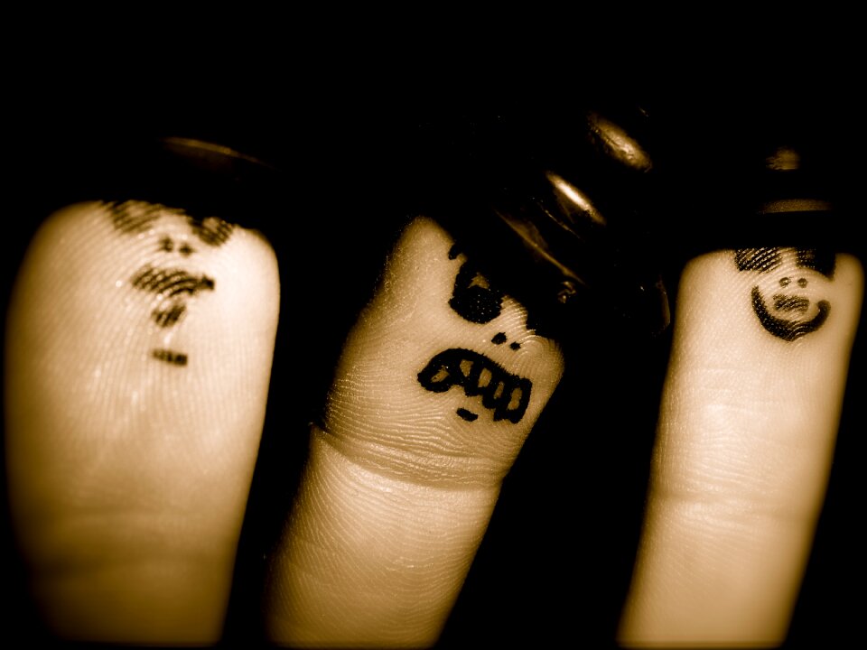 Fingers hat coloring