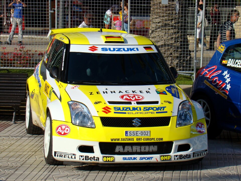 Sports rally yellow