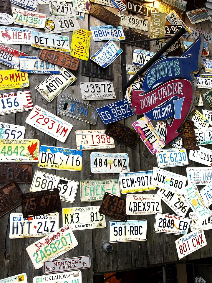 Signs generalstore metal