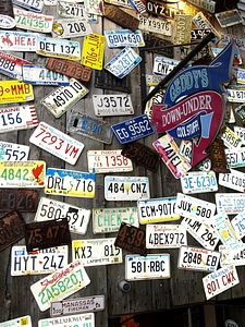 Signs generalstore metal