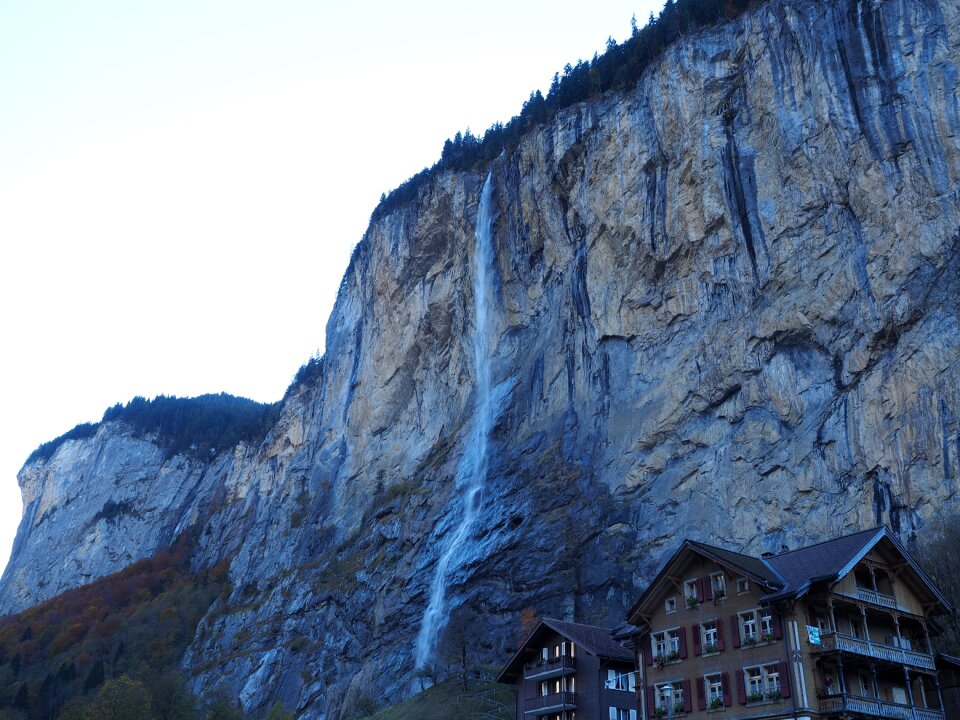 Lauterbrunnen steep steep wall