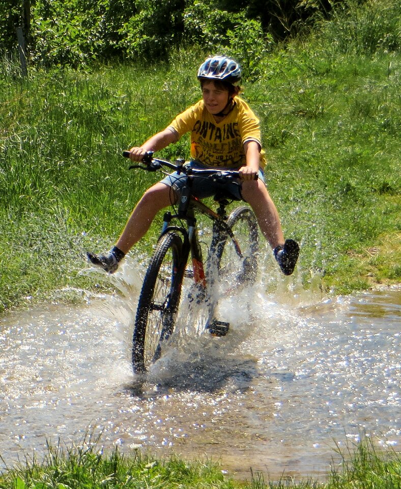 Test of courage water wet