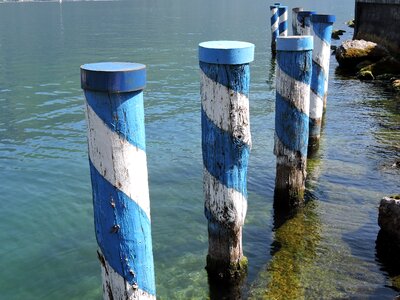 Lake strips colors
