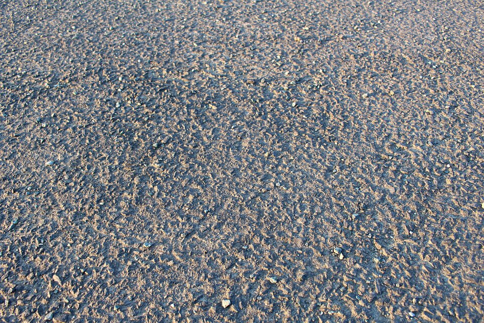 Asphalt road structure
