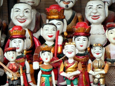 Booed palace literature puppets