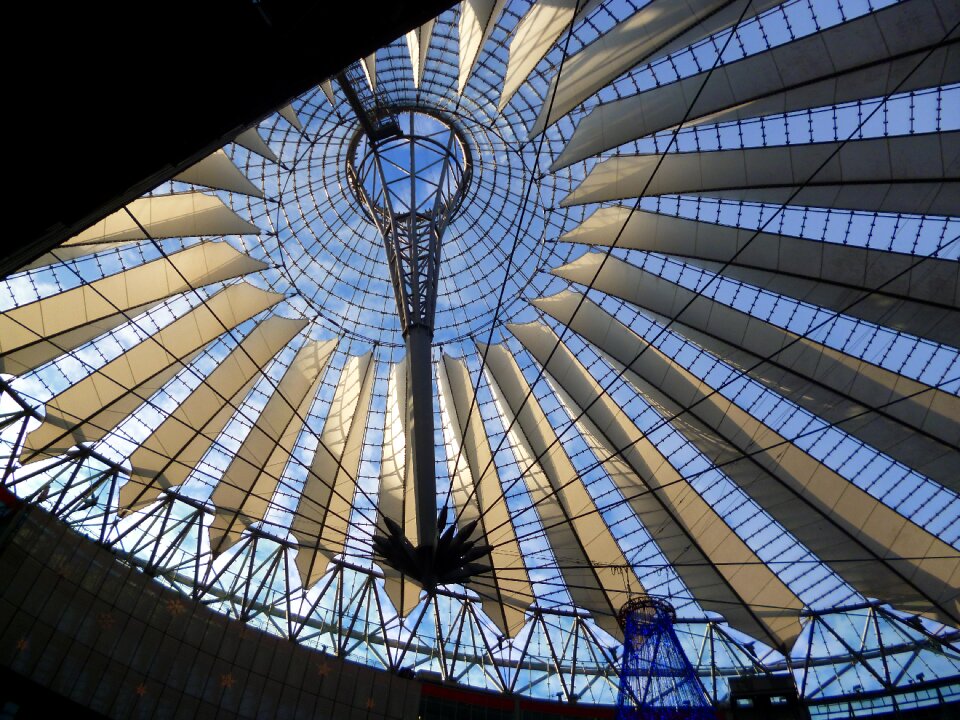 City glass building
