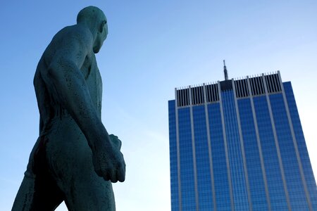 Building man city