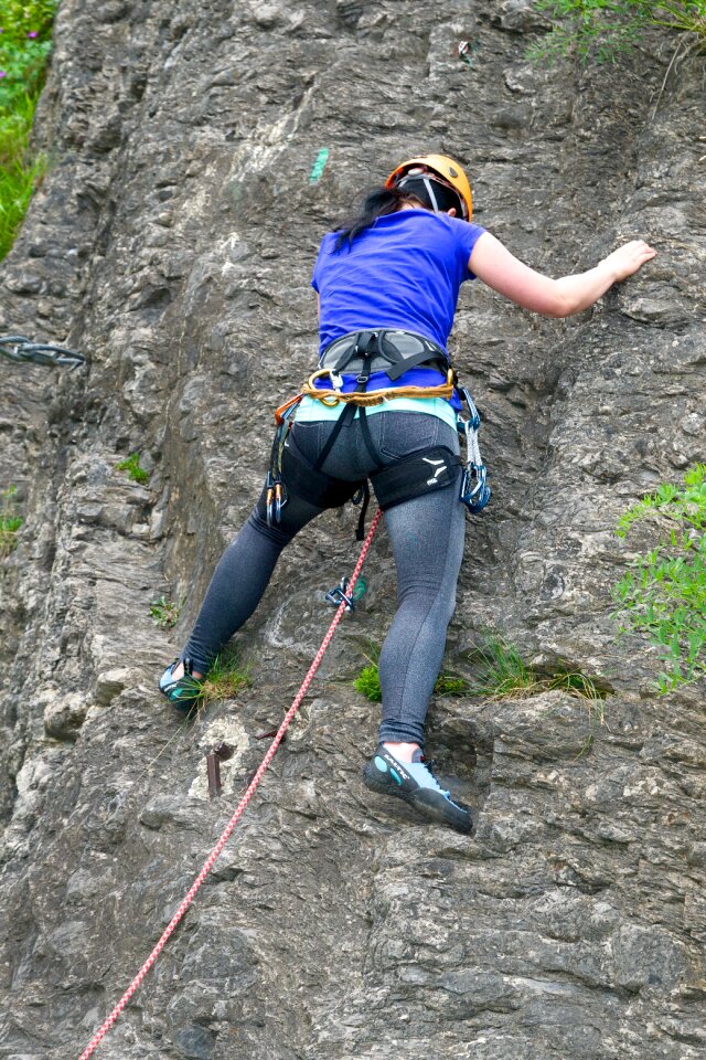 Rise climbing rope climbing belt