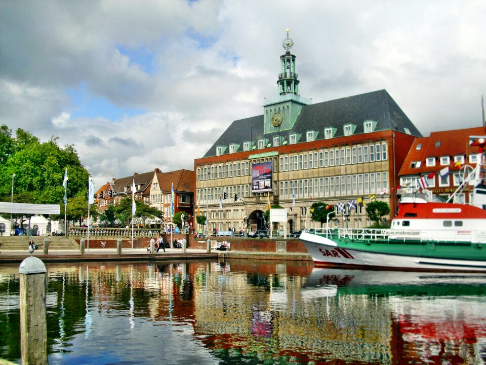 Town hall ship port