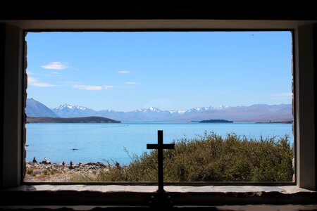 Landscape window lake
