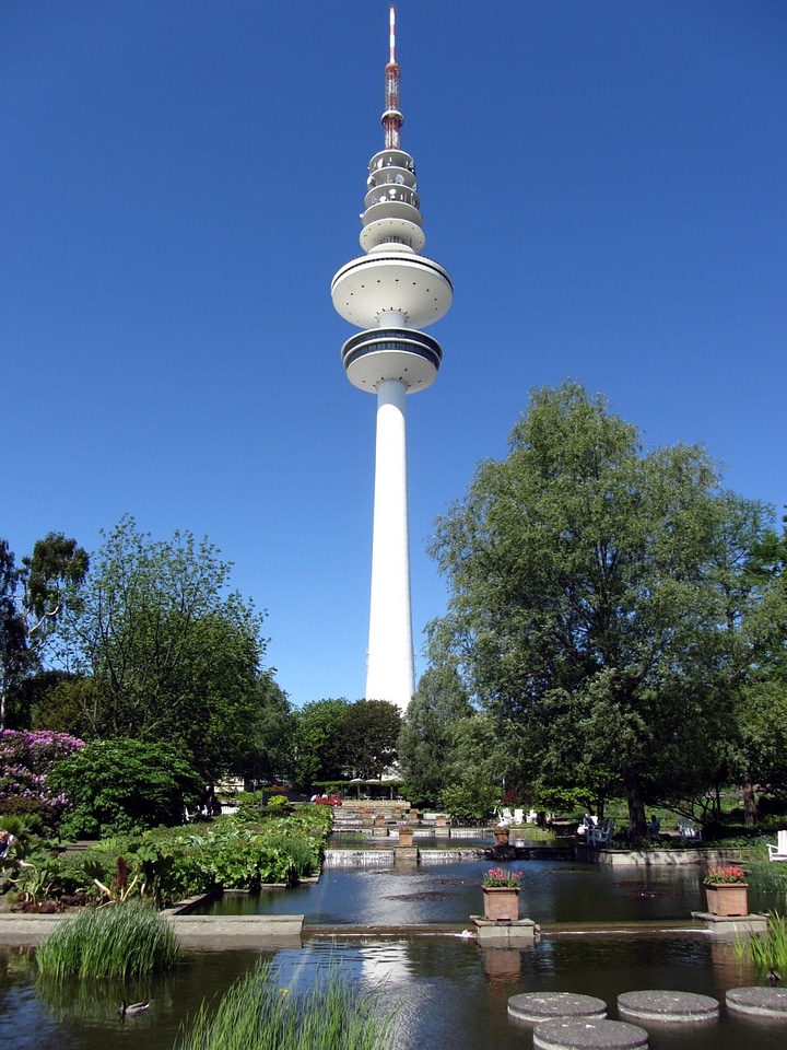Tv tower planned un blomen botanical garden