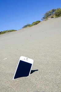 Cellular sand desert
