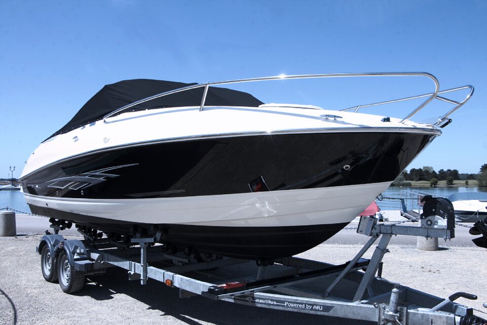 Marina motor boat navigation