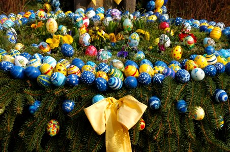 Happy easter spring loop