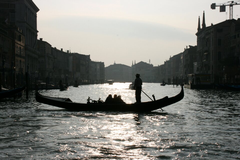 Romantic silhouette travel