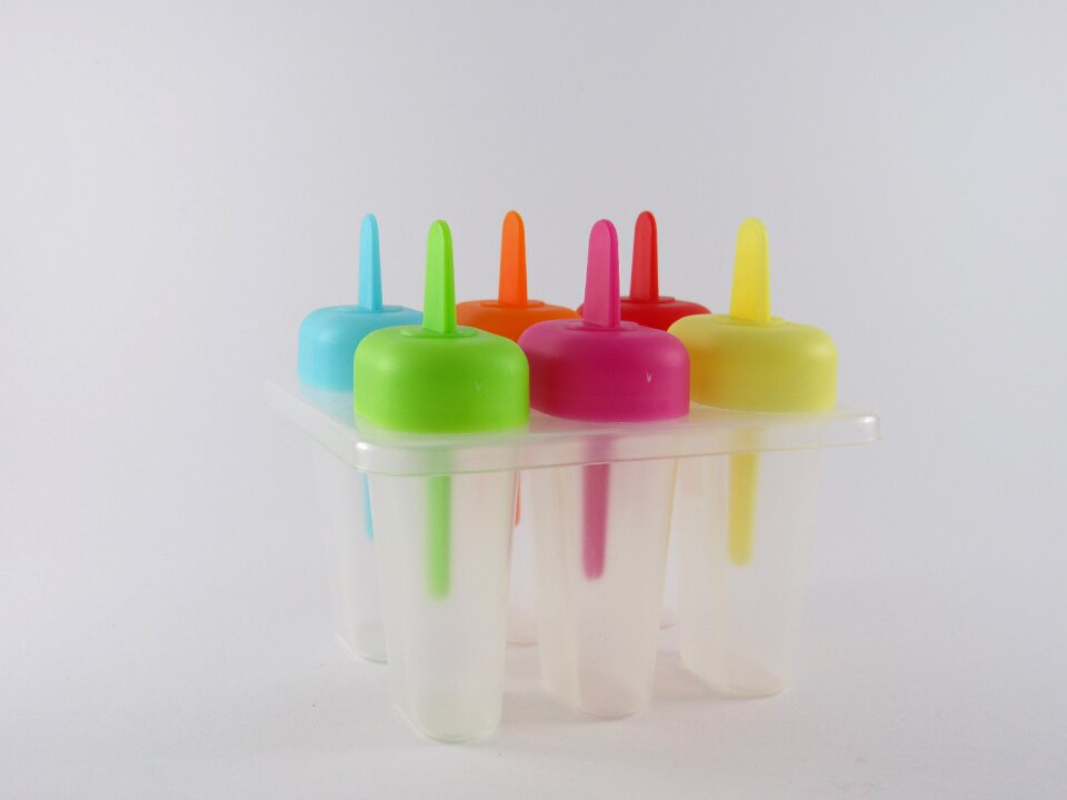 Colours ice creams freeze