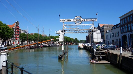 Port shipbuilding warehouse