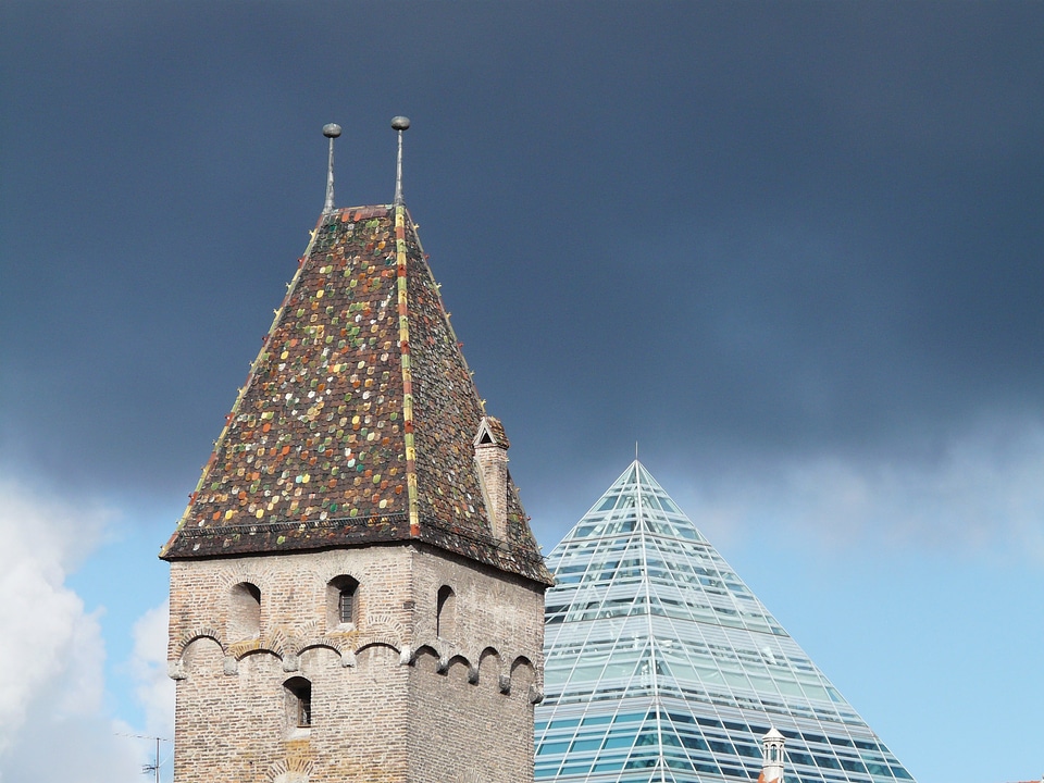 Pyramid glass city