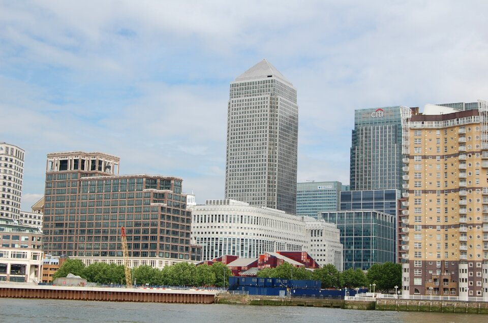 Canary wharf tower hamlets