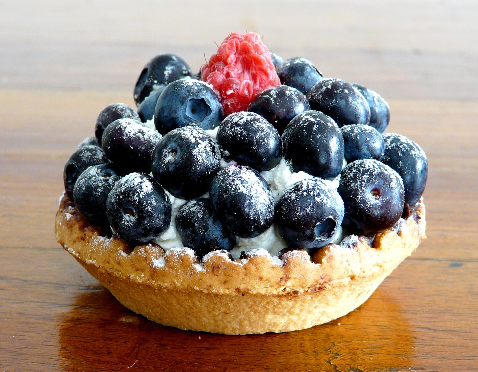 Tart cake desserts