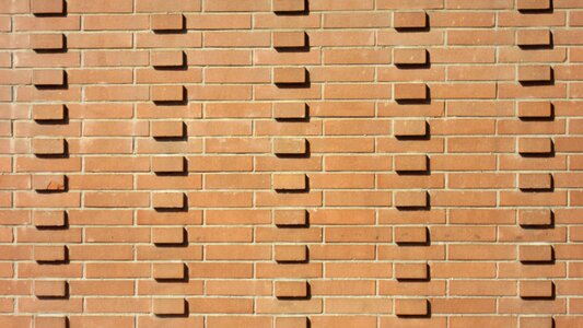 Masonry hauswand regularly