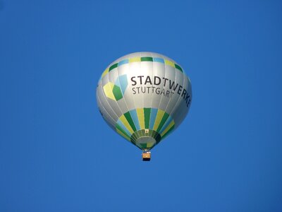 Hot air balloon ride drive take off