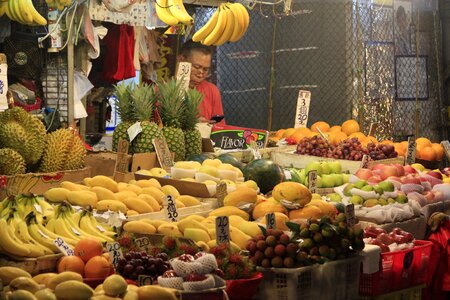 Fruits market asia